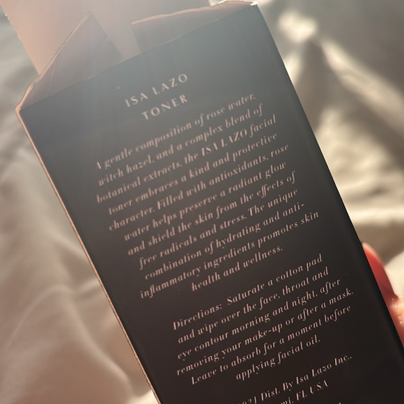 ISA LAZO TONER - Picture 5 of 9